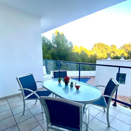 Bonito Bajo En Edificio Marina 1 Calafat