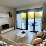 Apartamento Bonito Bajo En Edificio Marina 1 *