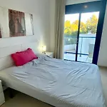 Bonito Bajo En Edificio Marina 1 Apartamento Calafat